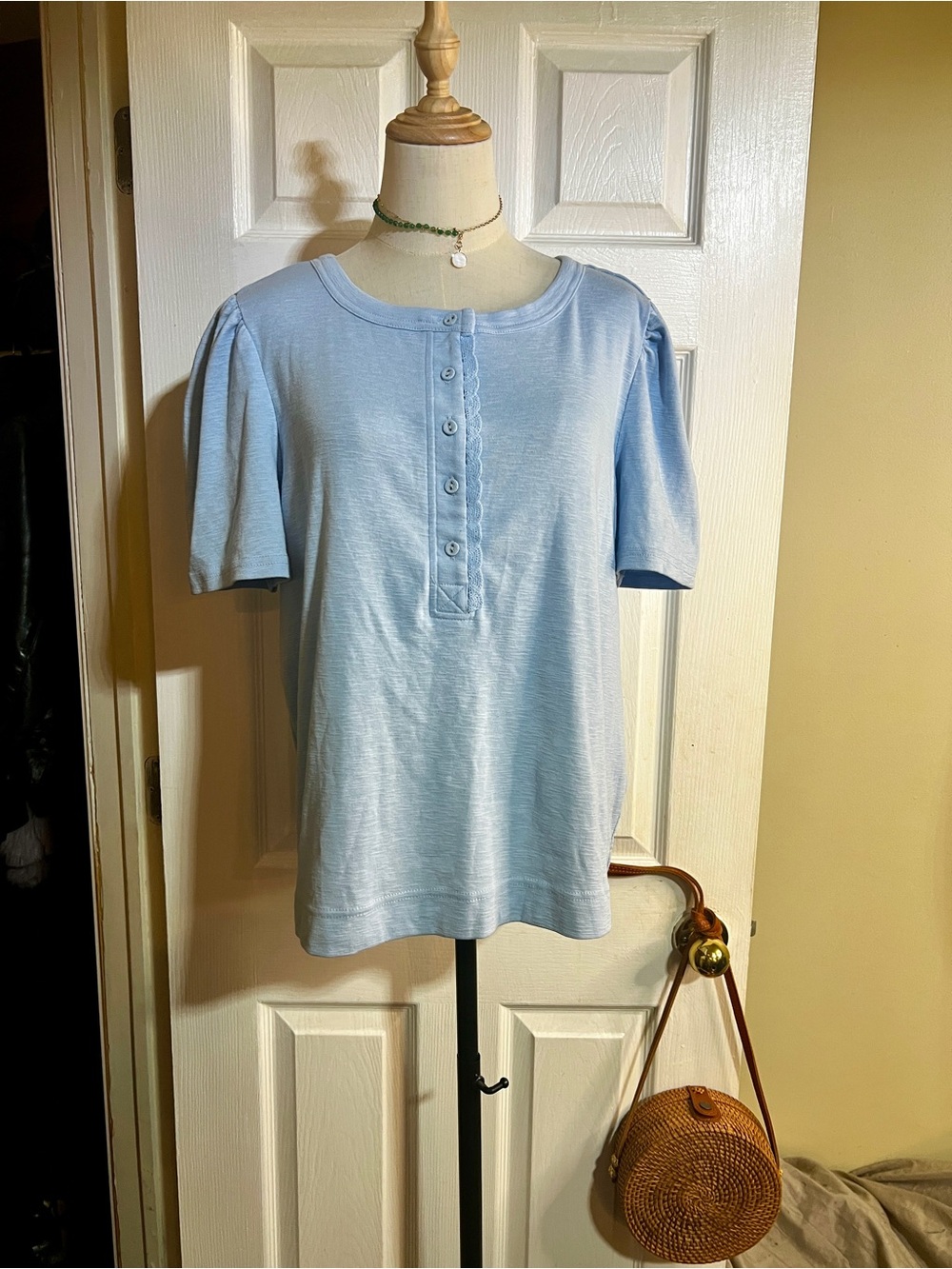 Jane + Delancey Wms Cotton Knit S/S Lace Trim Scoop Neck Sky Blue Preppy Top L